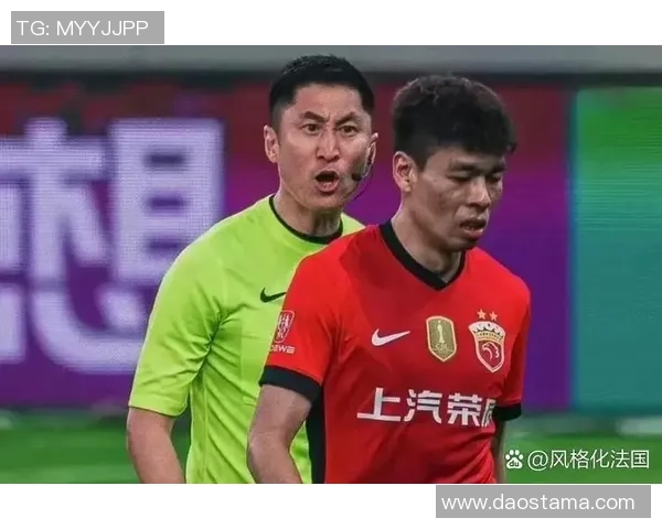 恒大与国安激战正酣中超焦点之战引发球迷热议与期待